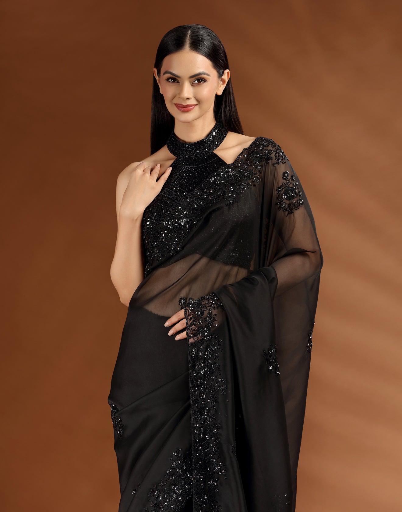 Blackout Bloom Embellished Festive Saree With Unstitched Blouse Fabric