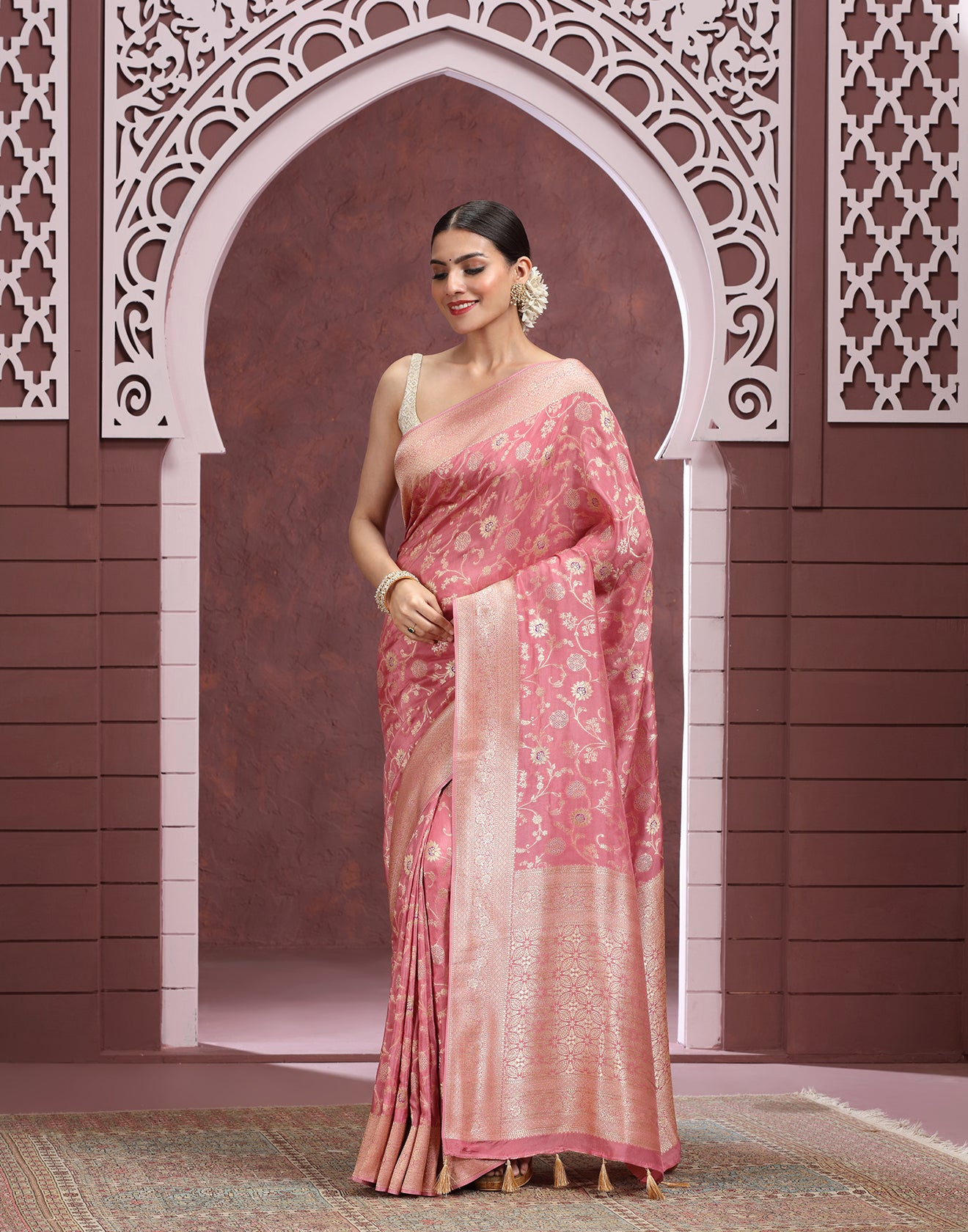 Champagne Peach Floral Jaal Silk Saree