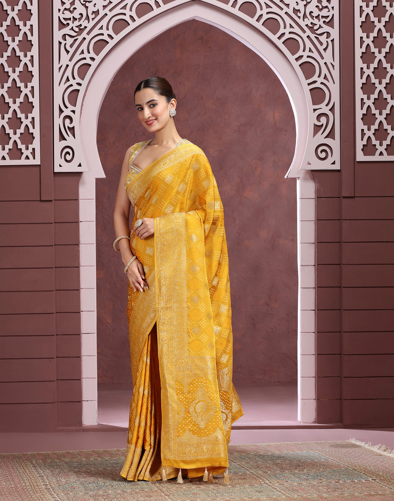 Gendaa Phool Festive Bandhej Saree