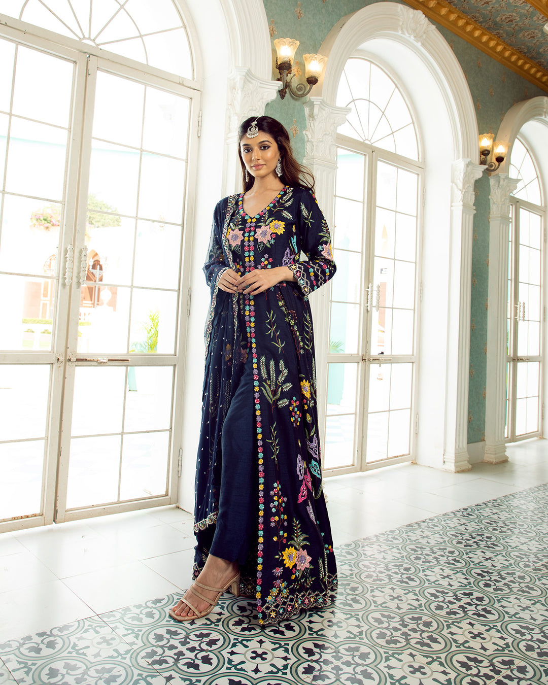 Oxford Blue Embroidered Front Slit Suit Set – Roopkala Global
