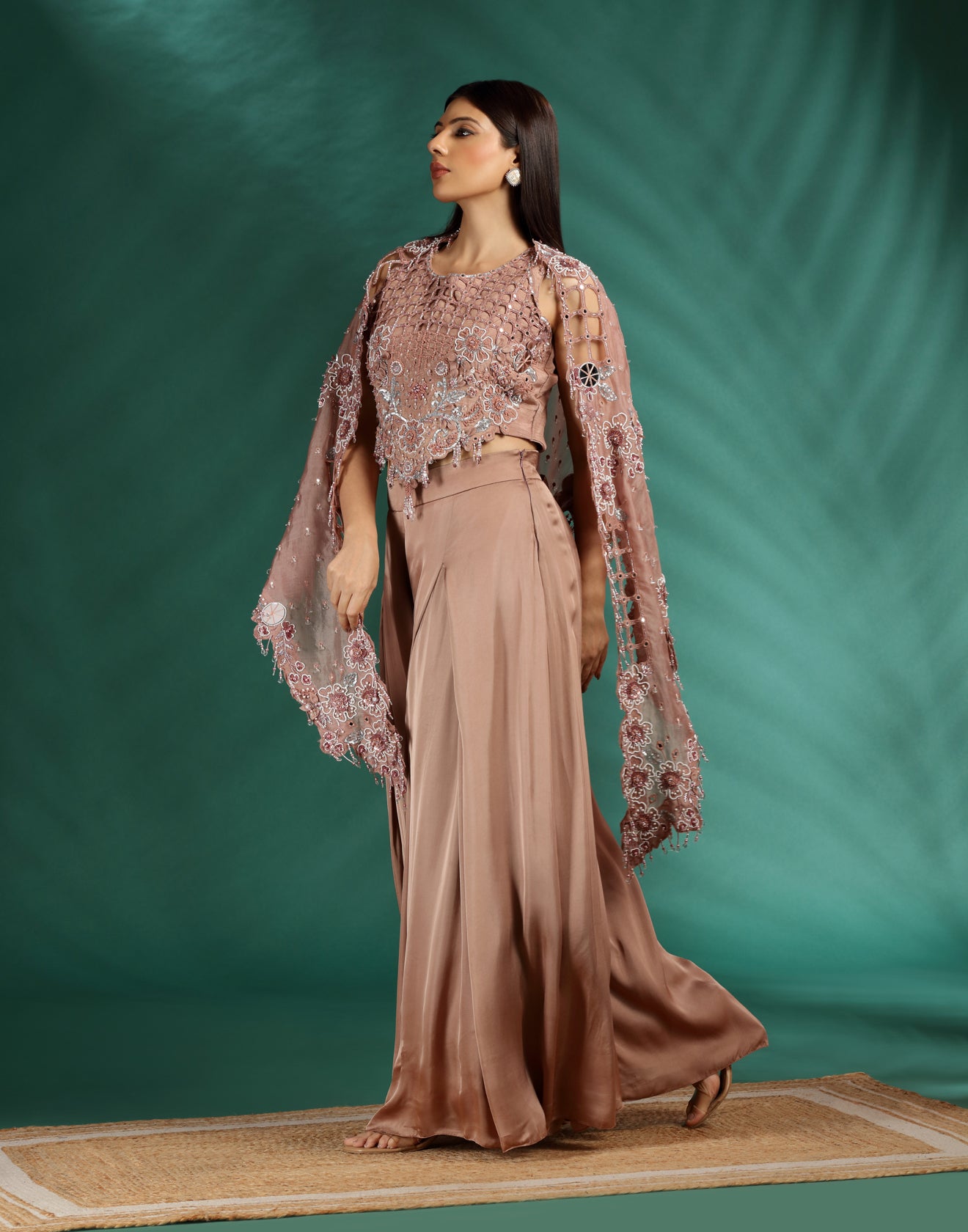 Pale Truffle Blended Silk Chic Fusion Set