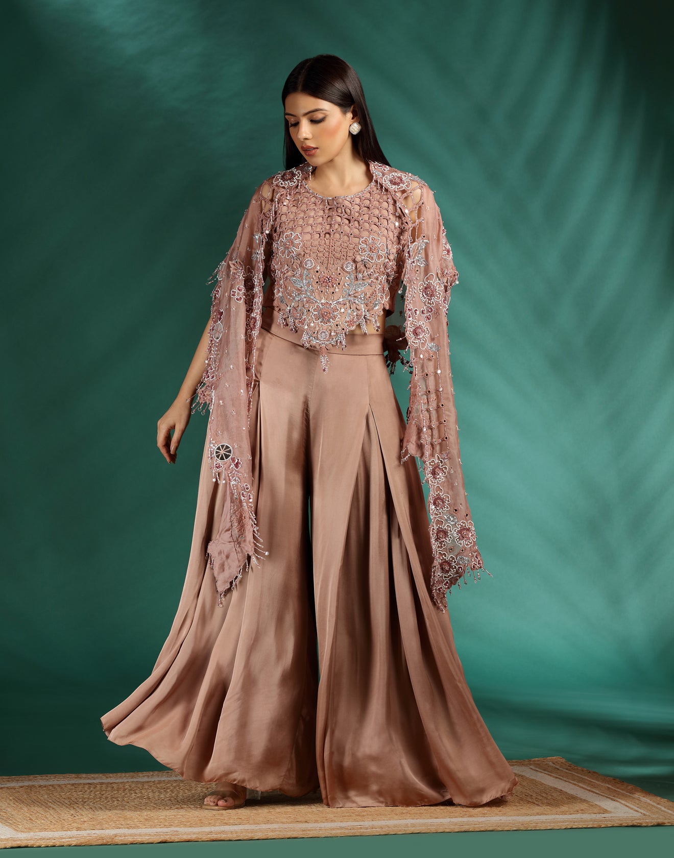 Pale Truffle Blended Silk Chic Fusion Set