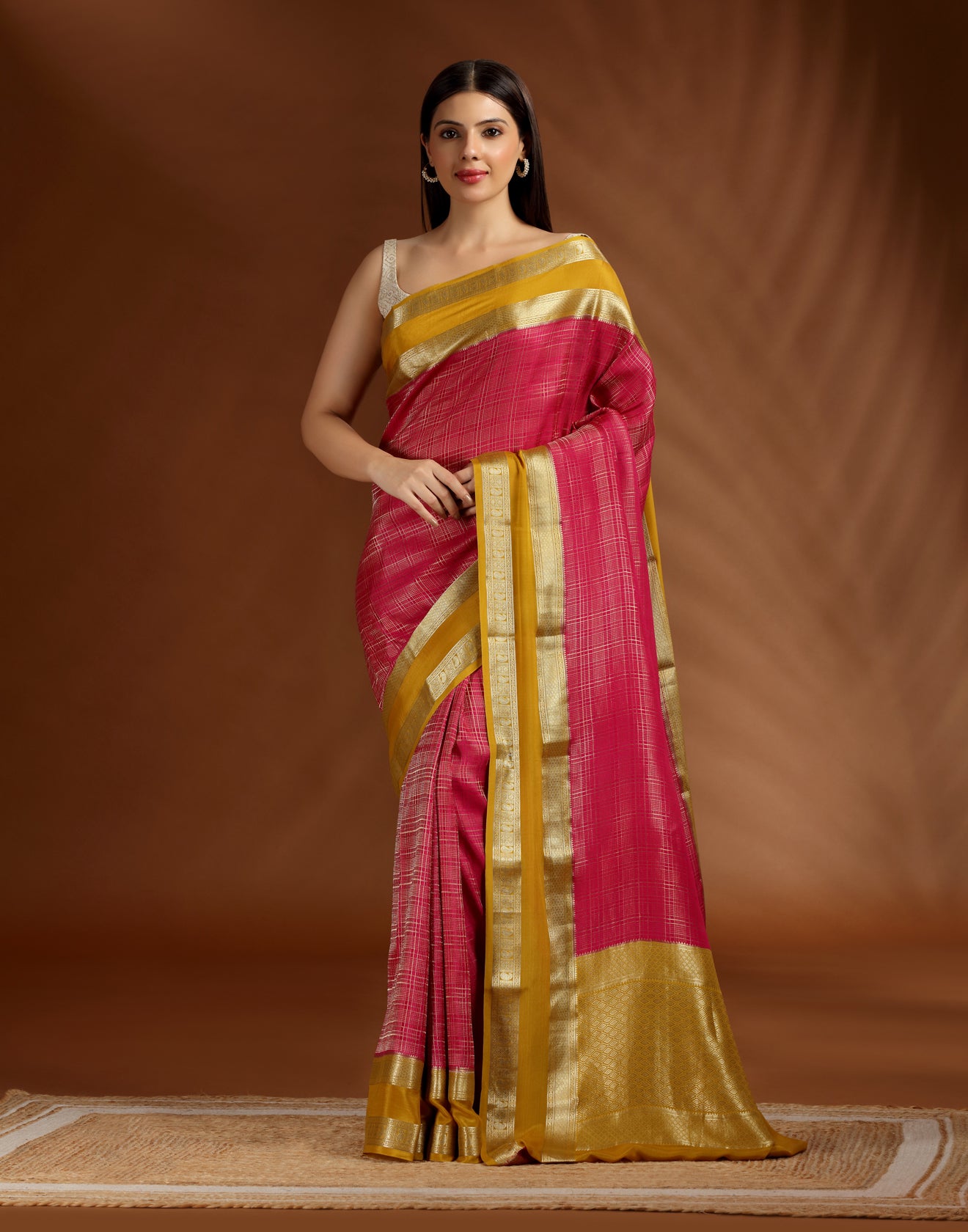 Raani Pink Maysore Georgette Saree With Unstitched Blouse Fabric