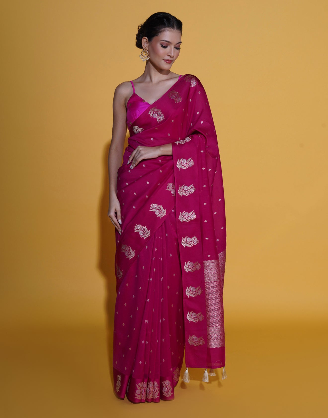 Rani Gulmohar Zari Butta Silk Saree