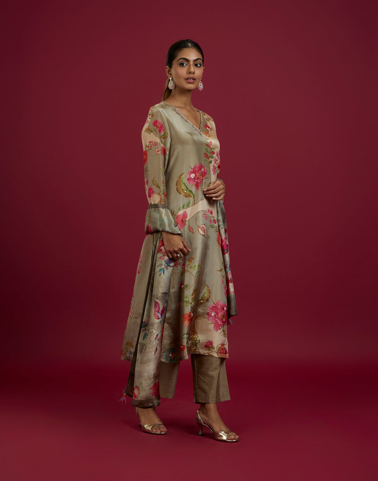 Veil Of Flora Shimmer Silk Festive Kurta Set