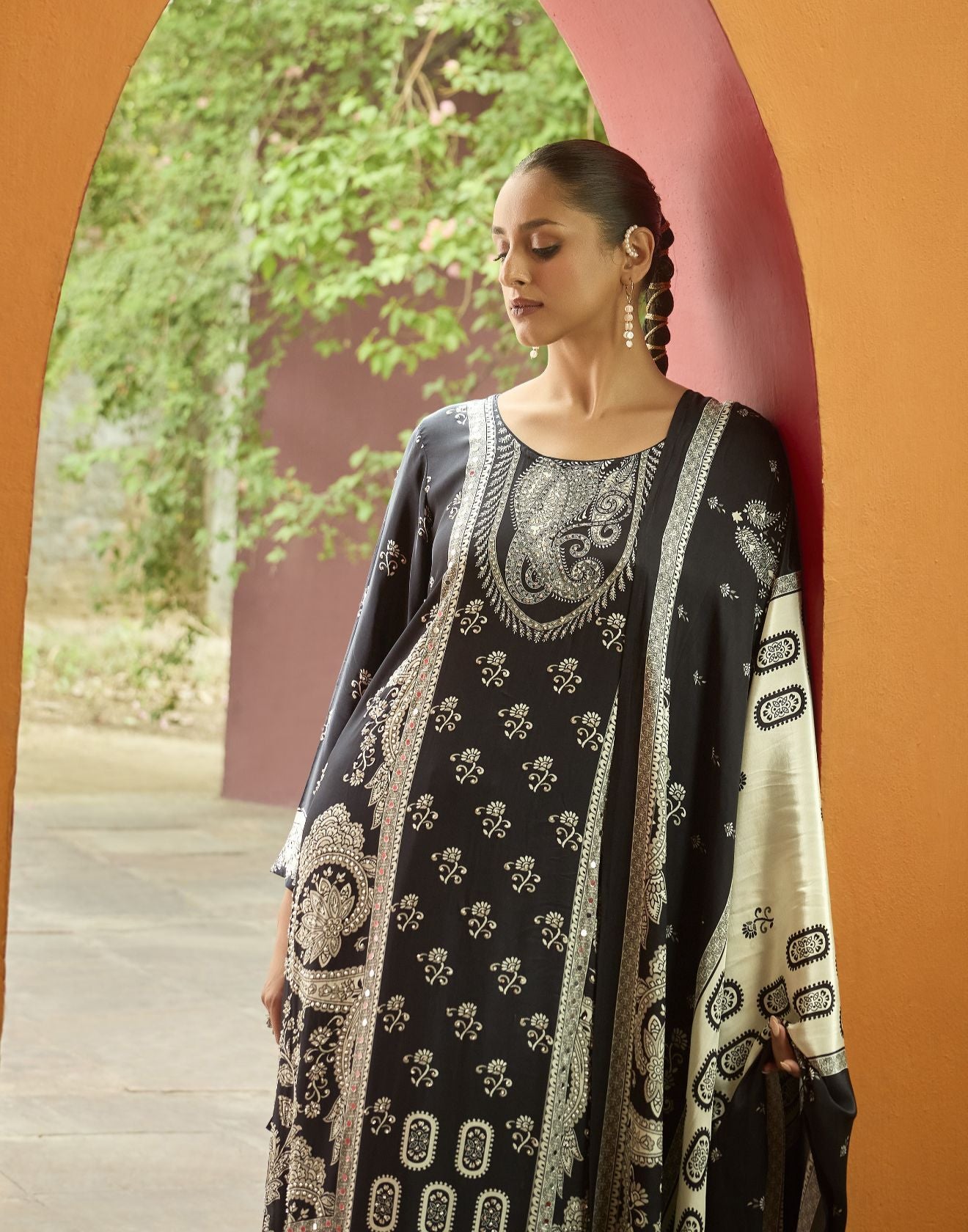 Black & Off-White Festive Kurta Palazzo Set