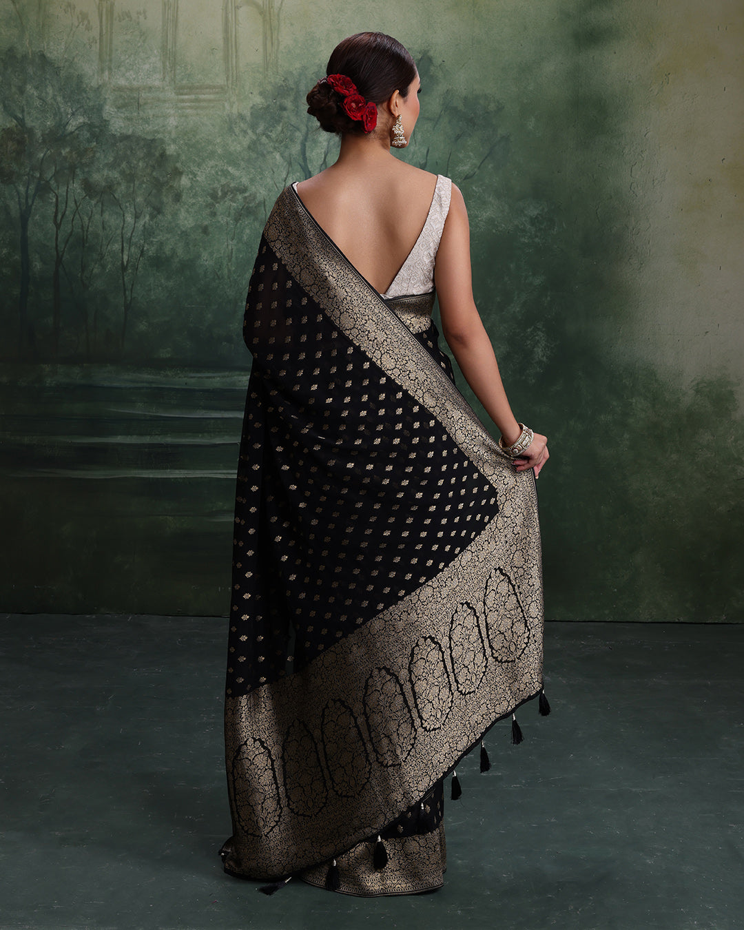 Black With Golden Dainty Buttis Georgette Saree With Unstitched Blouse Fabric