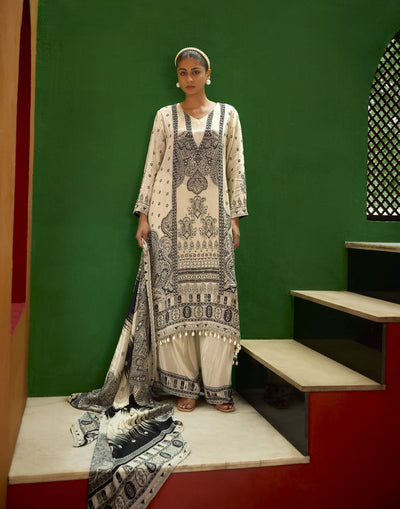 Blushed Ivory Mughal Printed Pure Crepe Festive Kurta Set
