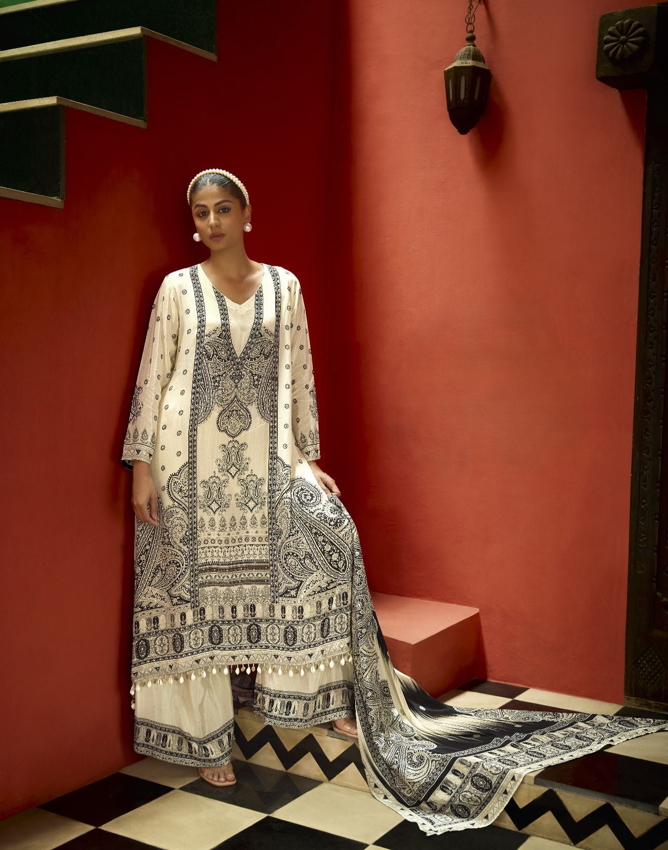 Blushed Ivory Mughal Printed Pure Crepe Festive Kurta Set