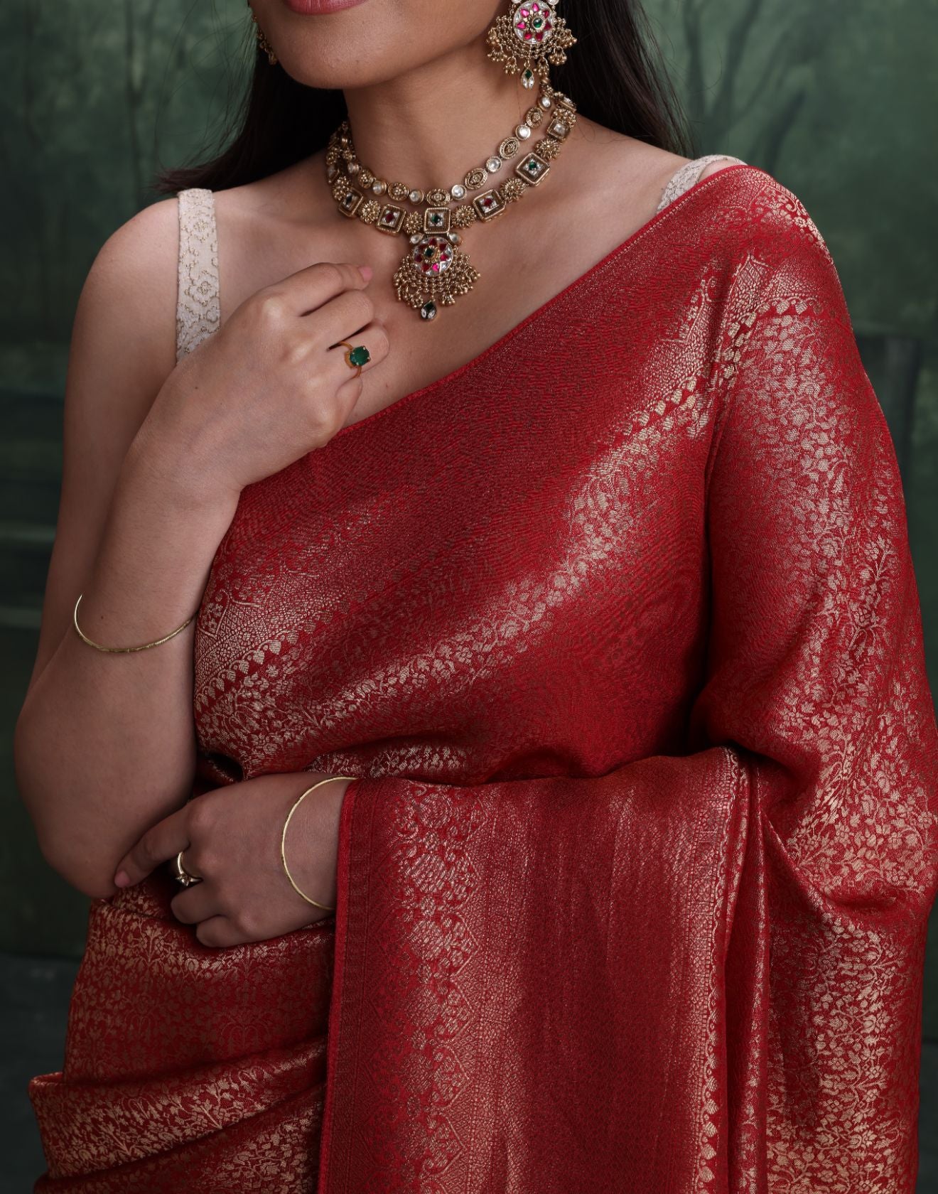 Brick Maroon Dola Silk Saree With Unstitched Blouse Fabric