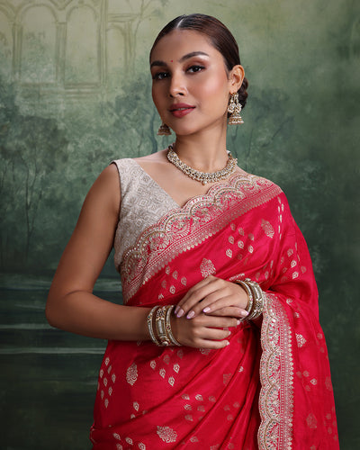 Cerisé Charm Dola Silk Scallop Edged Embroidered Saree