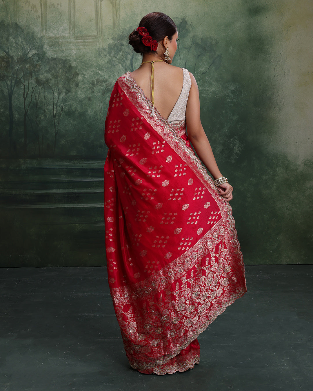 Cerisé Charm Dola Silk Scallop Edged Embroidered Saree