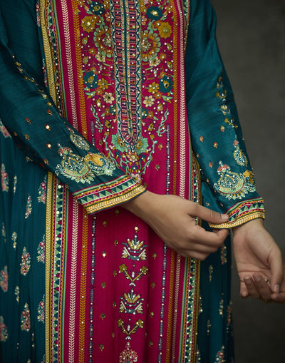 Teal & Pink Printed Festive Pure Crepe Silk Kurta Set
