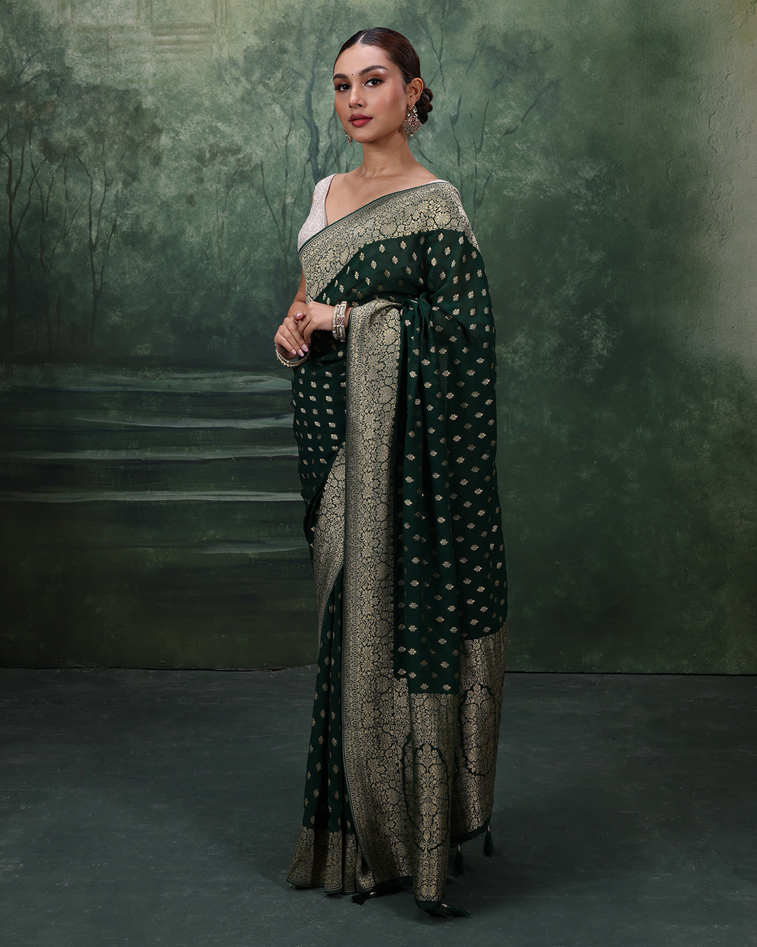 Forest Green Dainty Buttis Georgette Saree With Unstitched Blouse Fabric
