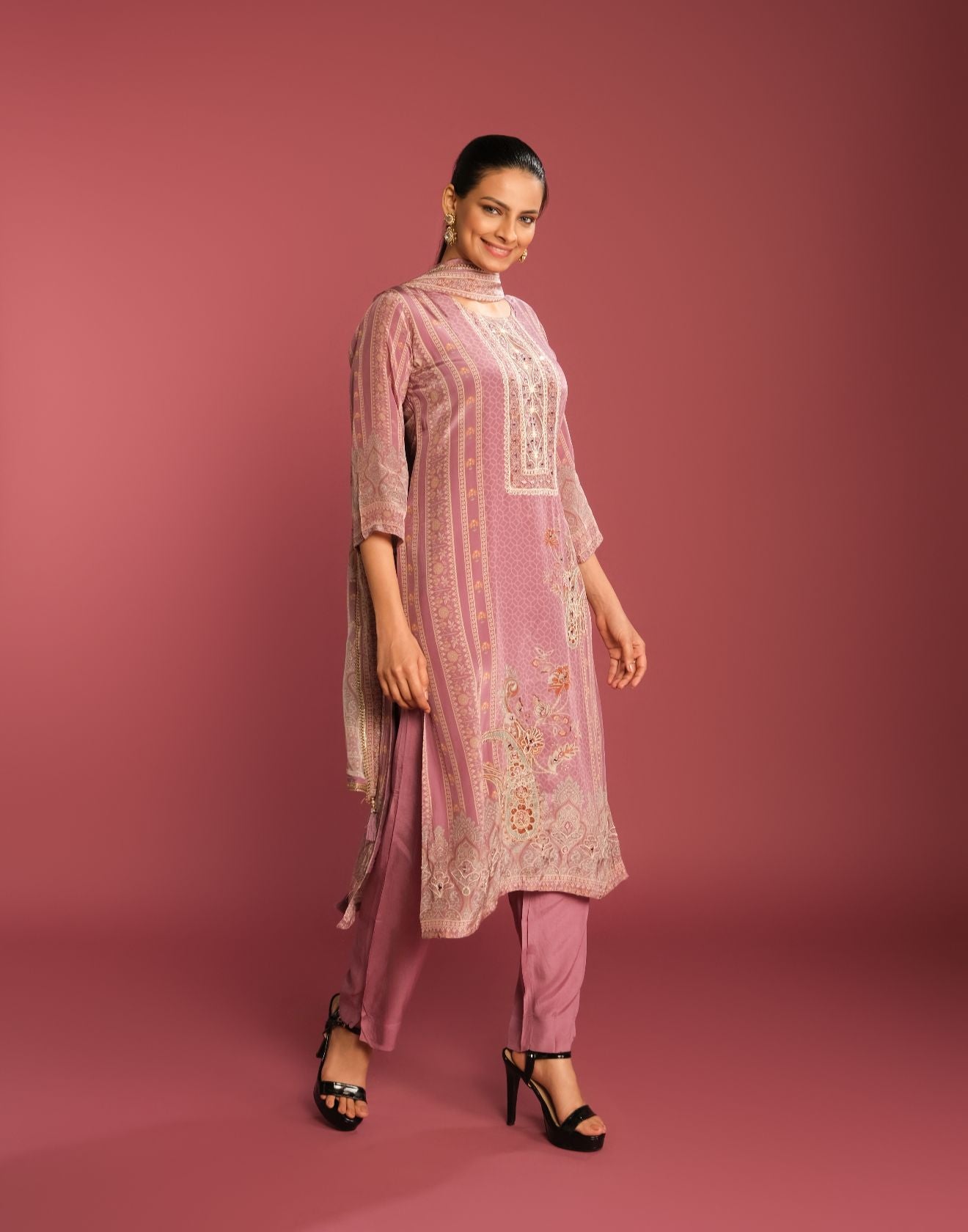 Lavender Love Printed Crepe Silk Kurta Set