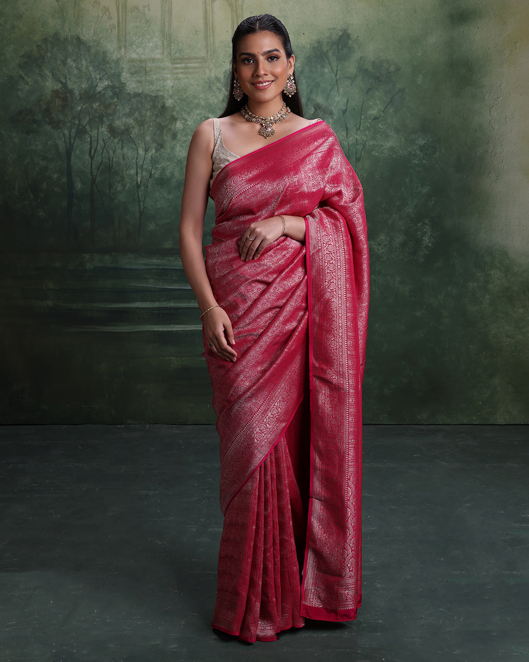 Plum Pink Dola Silk Saree With Unstitched Blouse Fabric