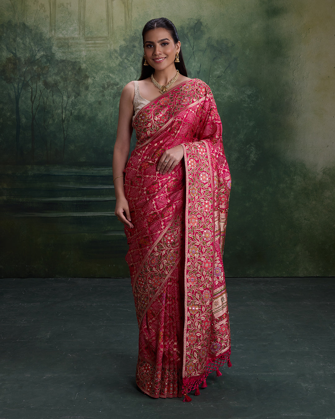 Rani Rangrez Bandhej With Woven Floral Festive Saree