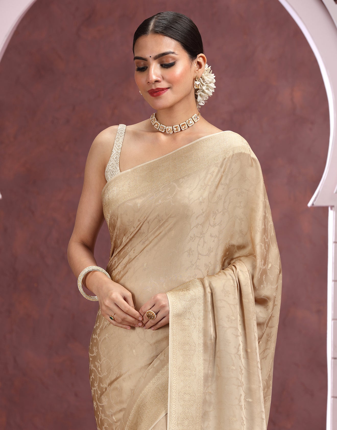 Muted Pearl Dola Silk Saree