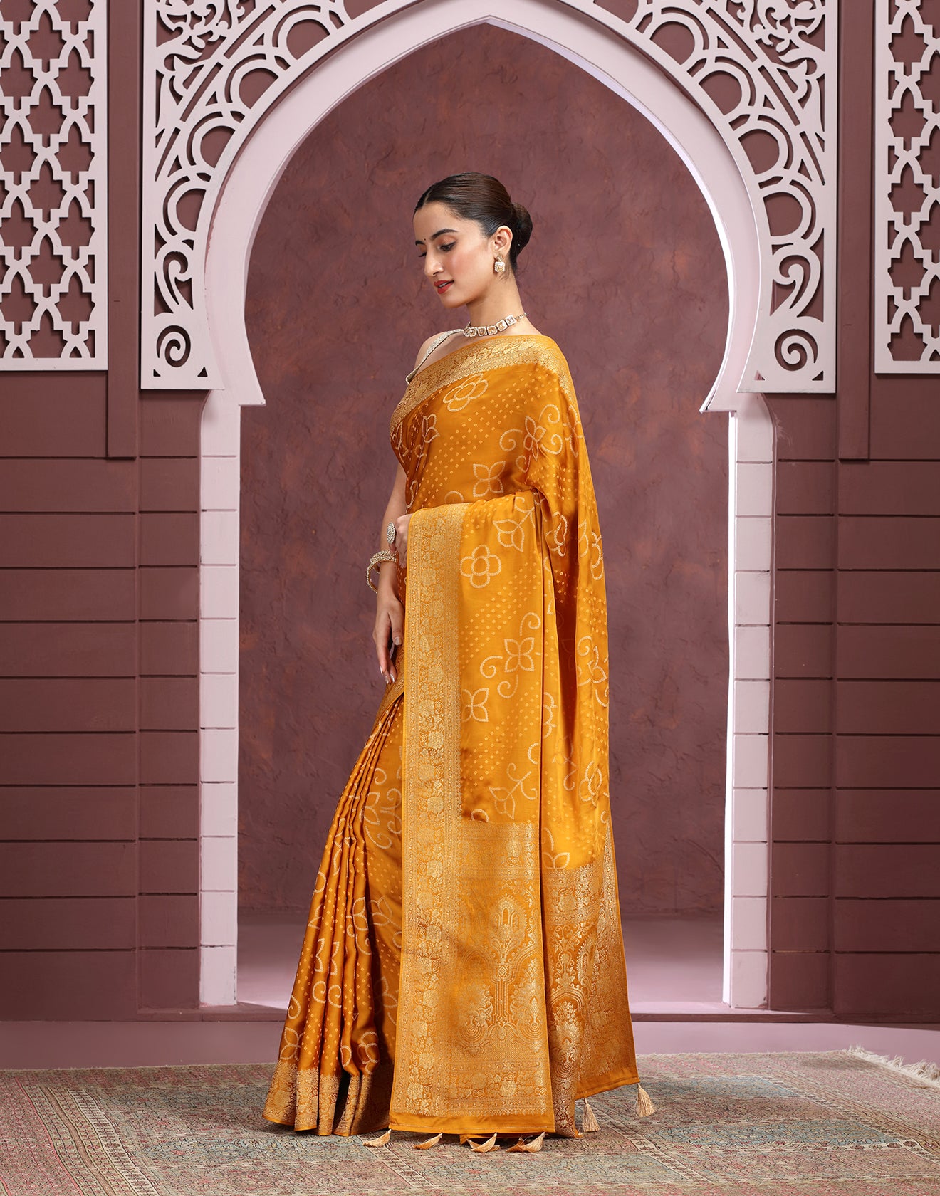Honey Haze Bandhej Printed Silk Saree