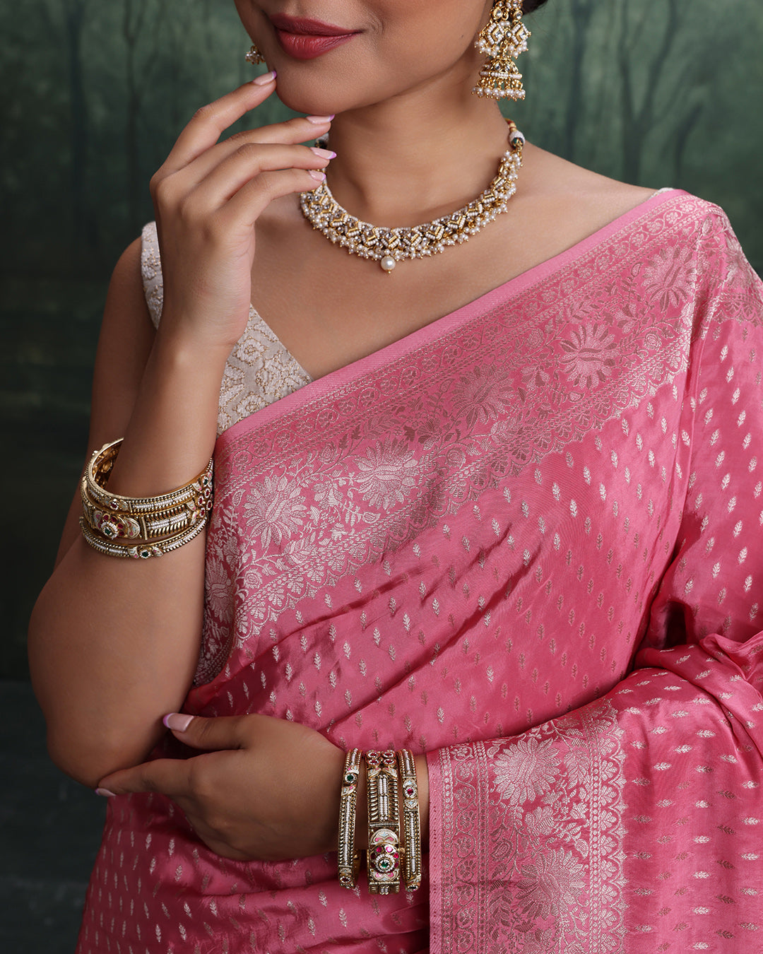 Rosé Coral Dola Silk Saree With Unstitched Blouse Fabric