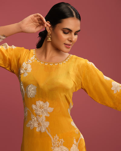 Sunrays Bloom Printed Crepe Kurta Set